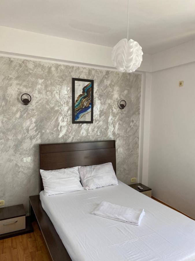Virgo Apartaments Summer Land Mamaia Esterno foto